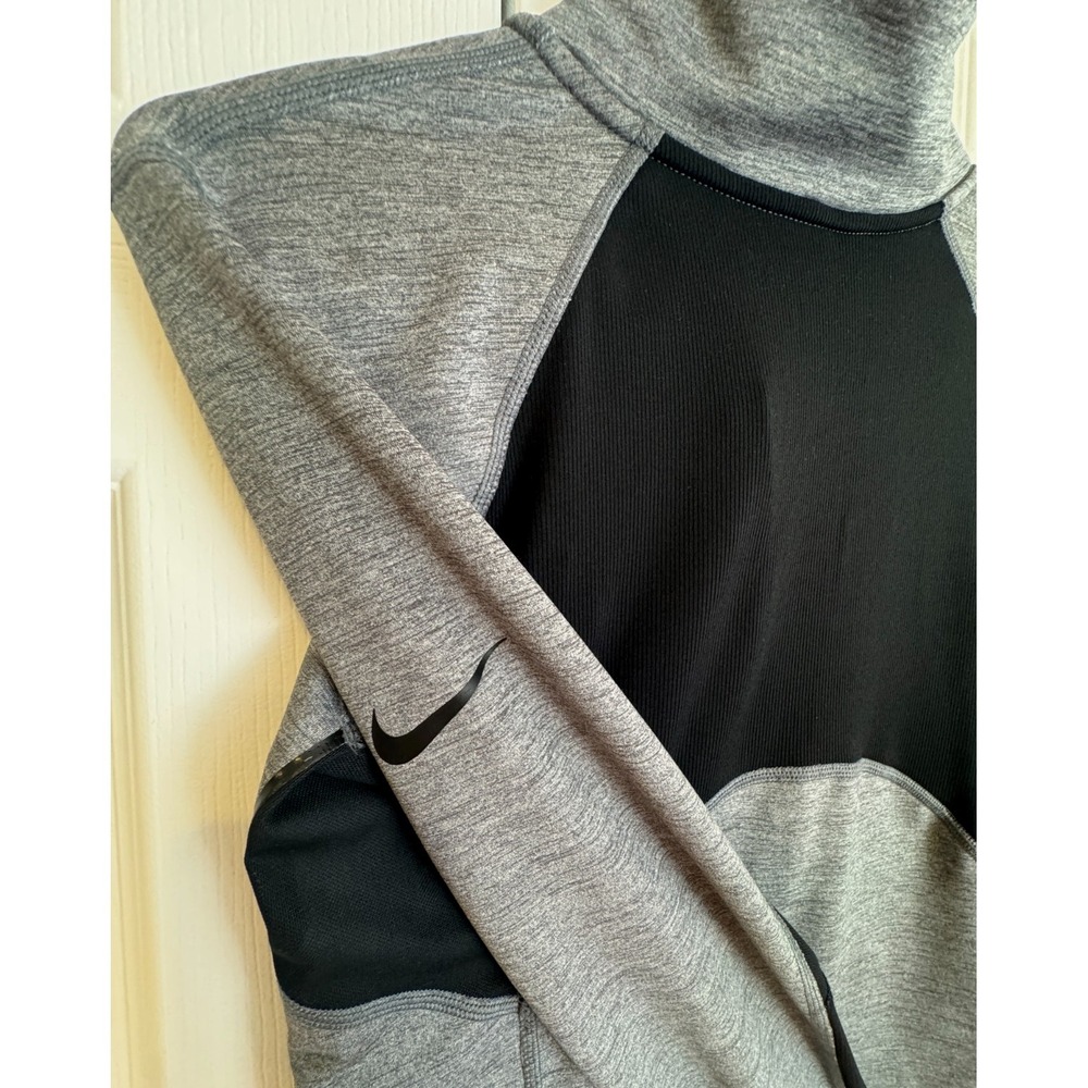 Nike Pro Hyperwarm Pullover 1/2 Zip Athletic Running Top Grey/Black Women's Med - Picture 5 of 8